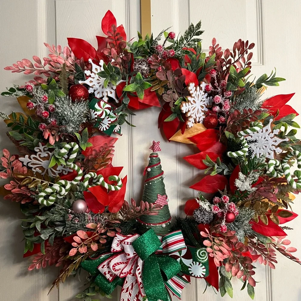 Vibrant Holiday Wreath with Red and Green Accents